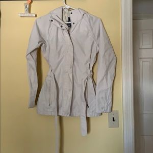 North Face Creamy White Windbreaker